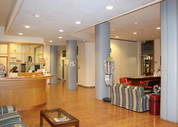 Hotel Ospitalità San Tommaso d'Aquino Bologna
